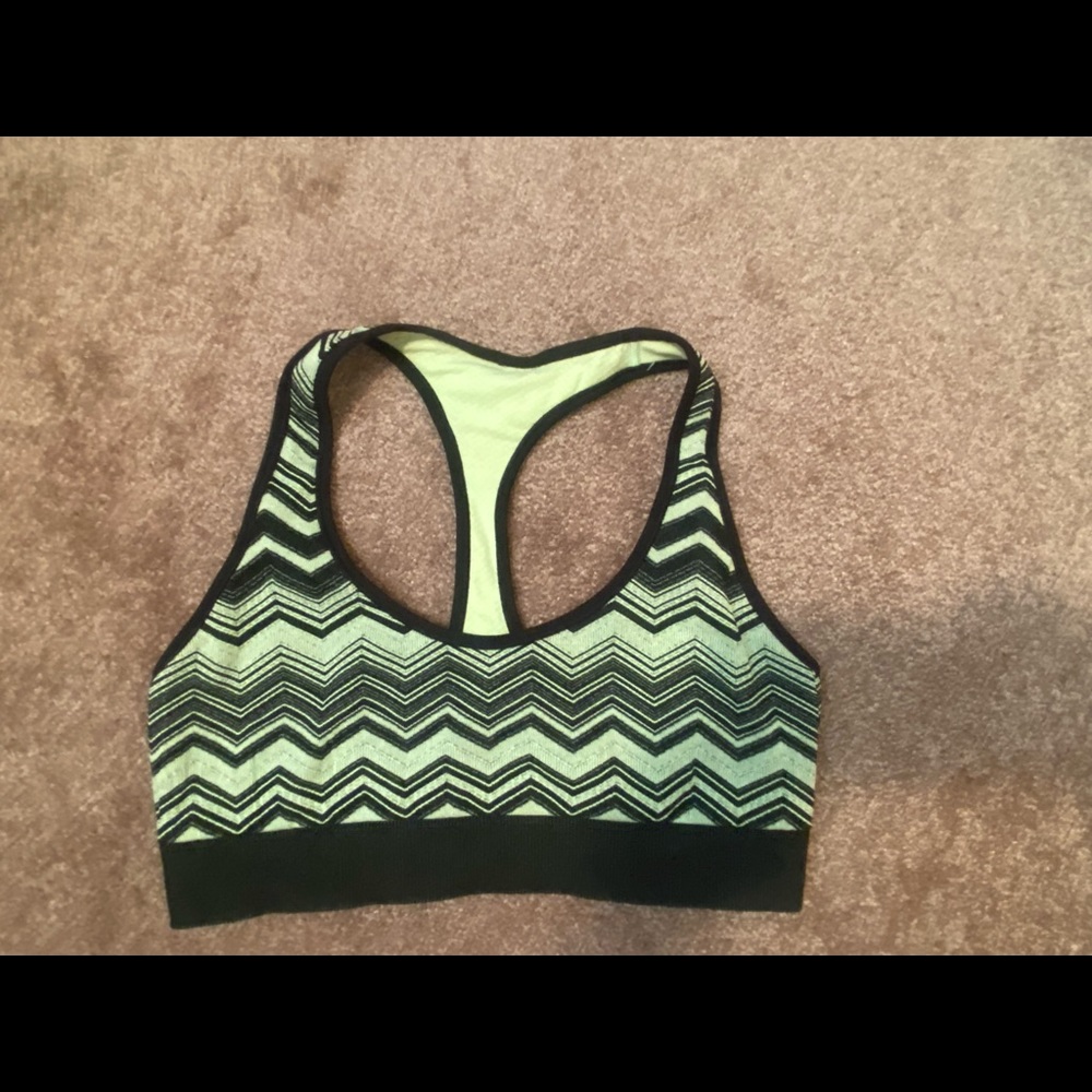 lululemon bra, no size
